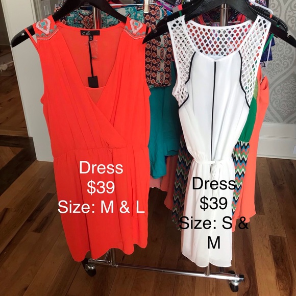 Beaded shoulder Dress - Picture 2 of 4